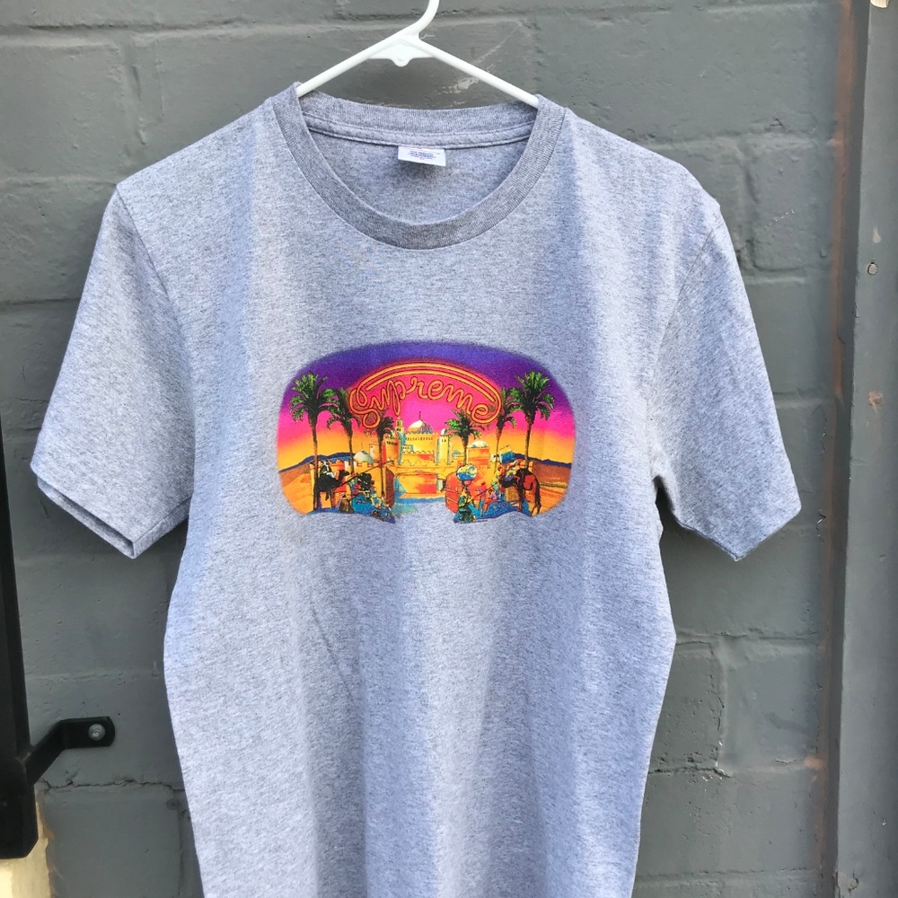 Supreme SS17 "Mirage" Tee Grey